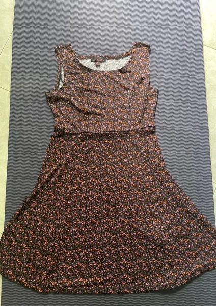 Váy - May Mặc Meta - Công Ty TNHH Thương Mại Sản Xuất Meta